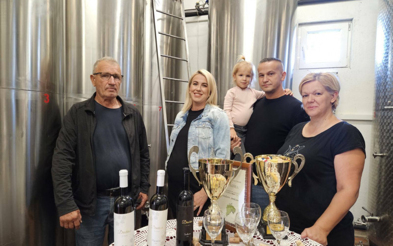 Iz Njemačke se vratili na rodnu grudu i utemeljili Vinariju Dražina – Plod je strasti i predanosti